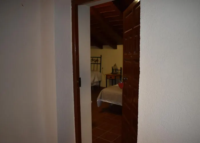 Отель Rural El Refugio De Templarios Кабеса-дель-Буэй